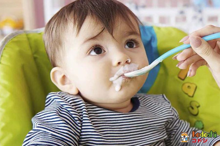 Bổ sung thêm sữa chua cho bé để tốt hệ tiêu hoá