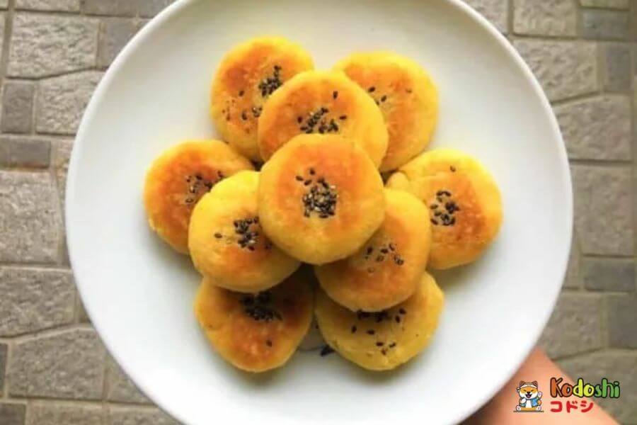 Cách làm món bánh khoai lang cho bé